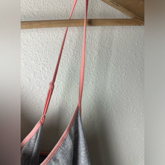 CALME Night and Day Tank. - Picture 8 of 11